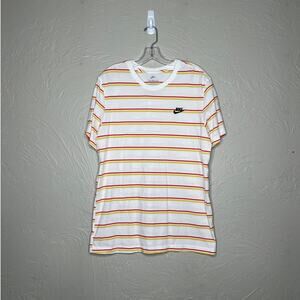 Nike T-Shirt - Men's Size Large